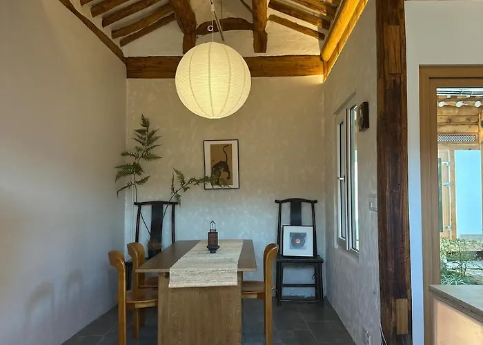 Hanok Moonee Seoel