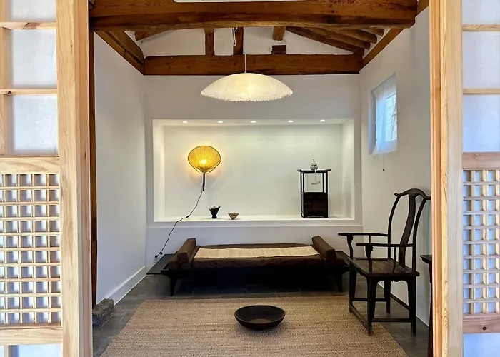 Hanok Moonee Villa *