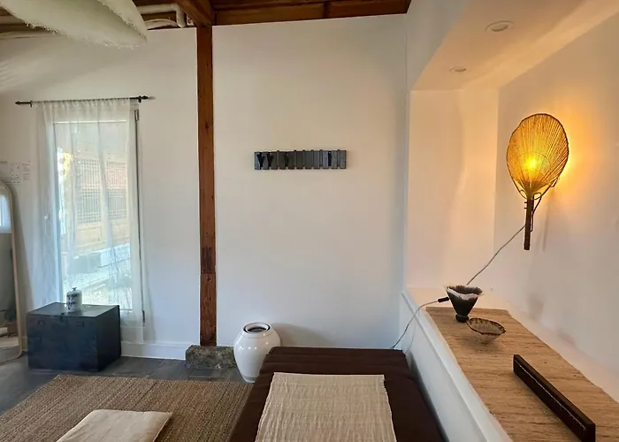 Hanok Moonee Villa