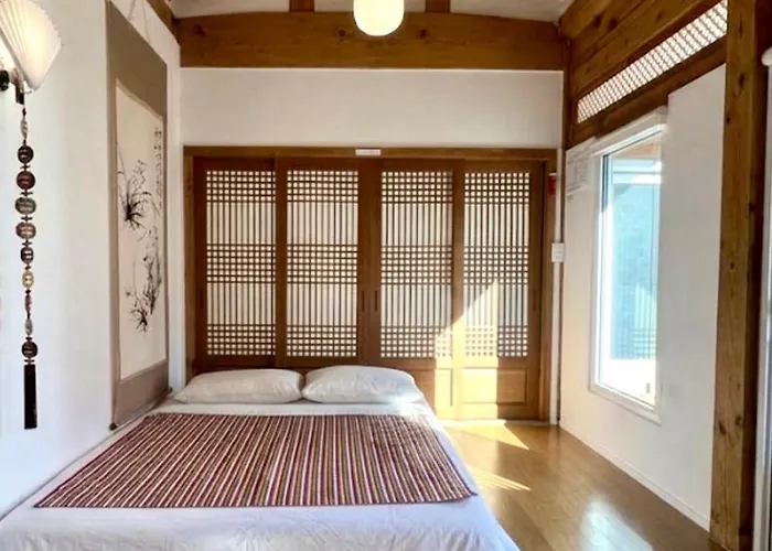 Вилла Hanok Moonee